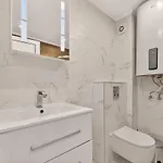 Zhelyazkova Sunny 2br Lägenhet Varna