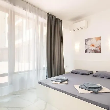 公寓 Zhelyazkova Sunny 2br