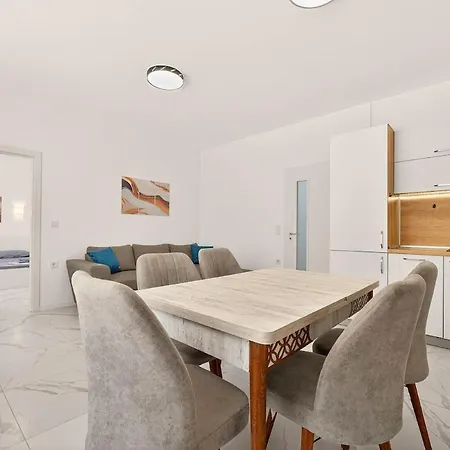Appartement Zhelyazkova Sunny 2br *